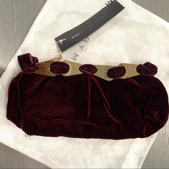 NWT Marc by Marc Jacobs Velvet Clutch - Picture 6 of 7